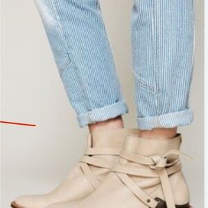 Matisse “blazer” Beige Ankle Boots with Straps NWOT